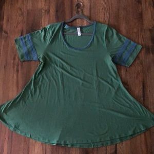 Lularoe Perfect T size XL